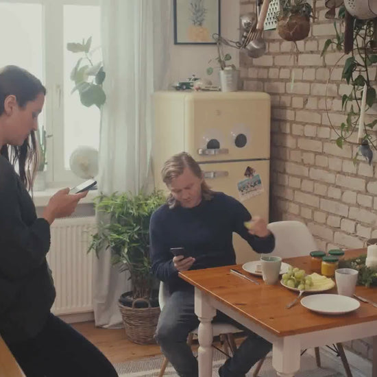 Vidéo : un couple découvre le calendrier de l'Avent COUPle DE CŒUR et vit un moment à deux à la maison
